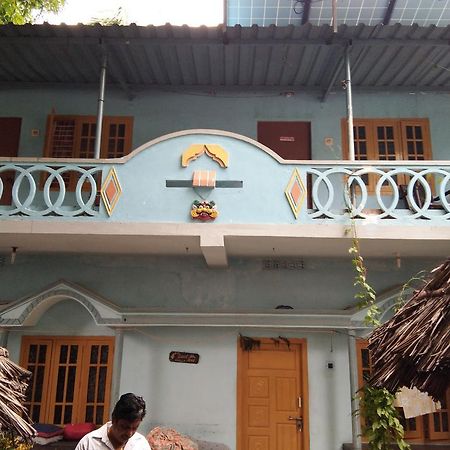 Bobby Guest House Хампи Экстерьер фото